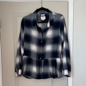 American Eagle Outfitters Blue and White Plaid Shirt